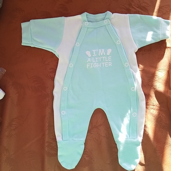 NWT:Super adorable little fighter matching set - Picture 4 of 4